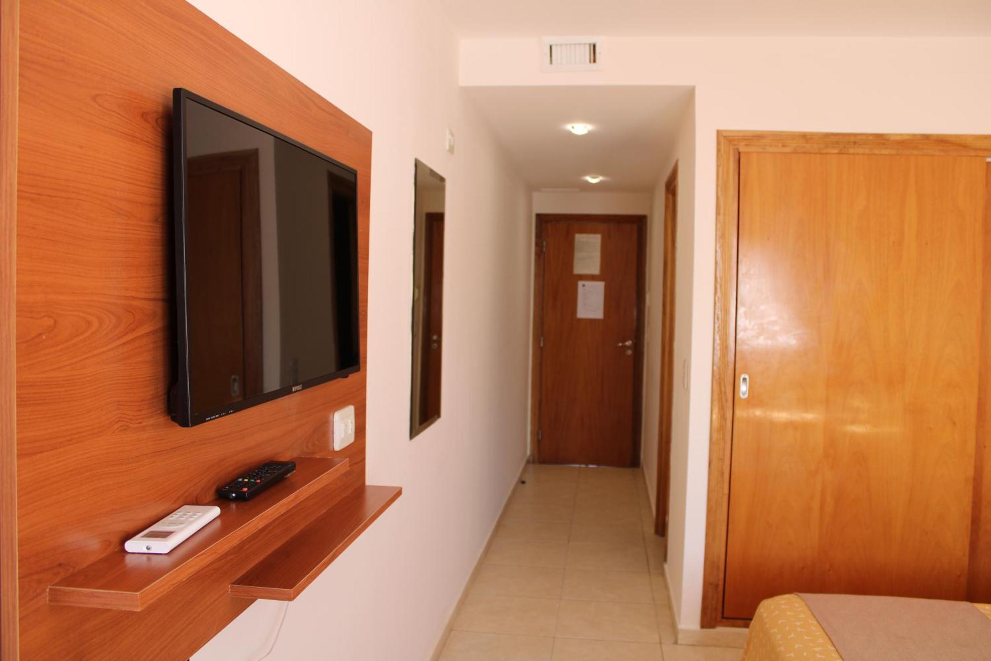 Hotel Bella Costa ลาลูซิลา เดล มาร์ ภายนอก รูปภาพ