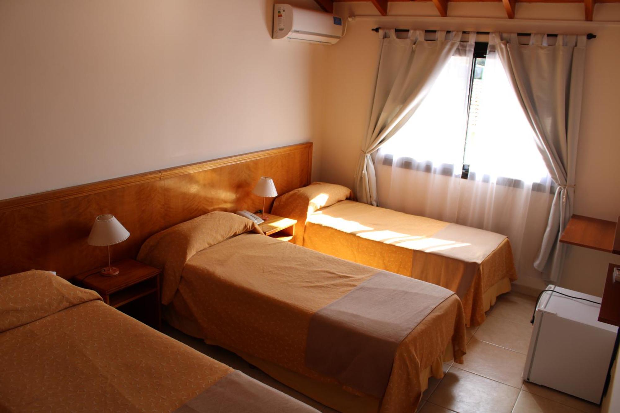 Hotel Bella Costa ลาลูซิลา เดล มาร์ ภายนอก รูปภาพ