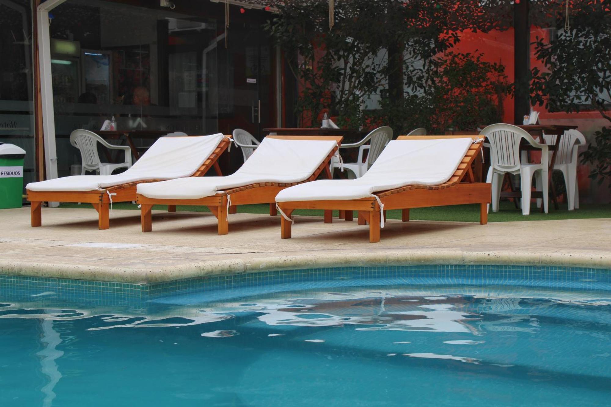 Hotel Bella Costa ลาลูซิลา เดล มาร์ ภายนอก รูปภาพ